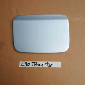 BMW E90 / E91 Abdecktopf Tank / Tankdeckel / Tank Klappe Titan Silber 354