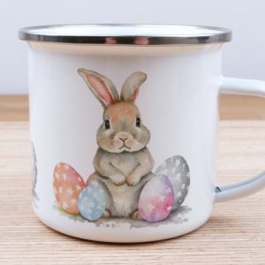 Ein Emaillebecher 300ml – Tigerlilly EP – Osterhase mit Ostereiern
