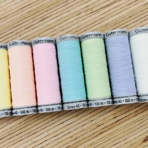 100m Gütermann Glowy 40 (nachtleuchtend) – verschiedene Farben