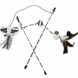 Katzenangel Federtänzer mit Schmetterling oder Federball