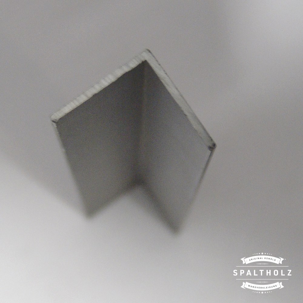 Spaltholz Abschlusswinkel 25x30mm Aluminium RAL 9006 – Konold